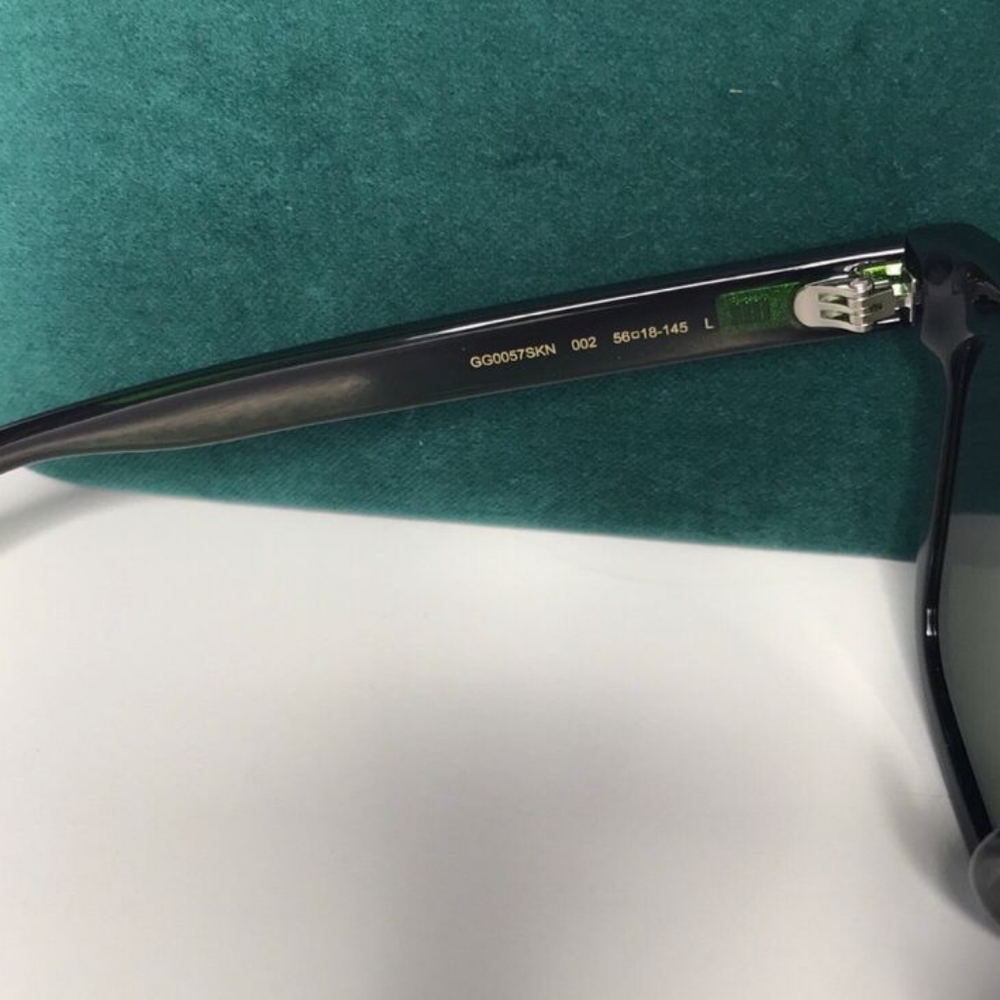 - 💯 - Authentic New Gucci GG0057SK 002 56 GG0057SK Men's Sunglasses - Picture 12 of 12